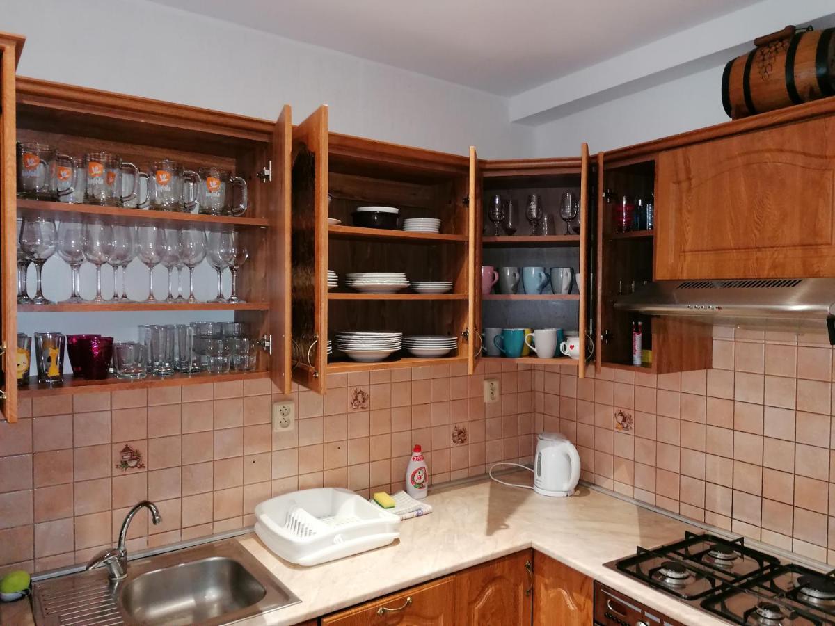 Ubytovani Na Spaciru Mikulov Esterno foto