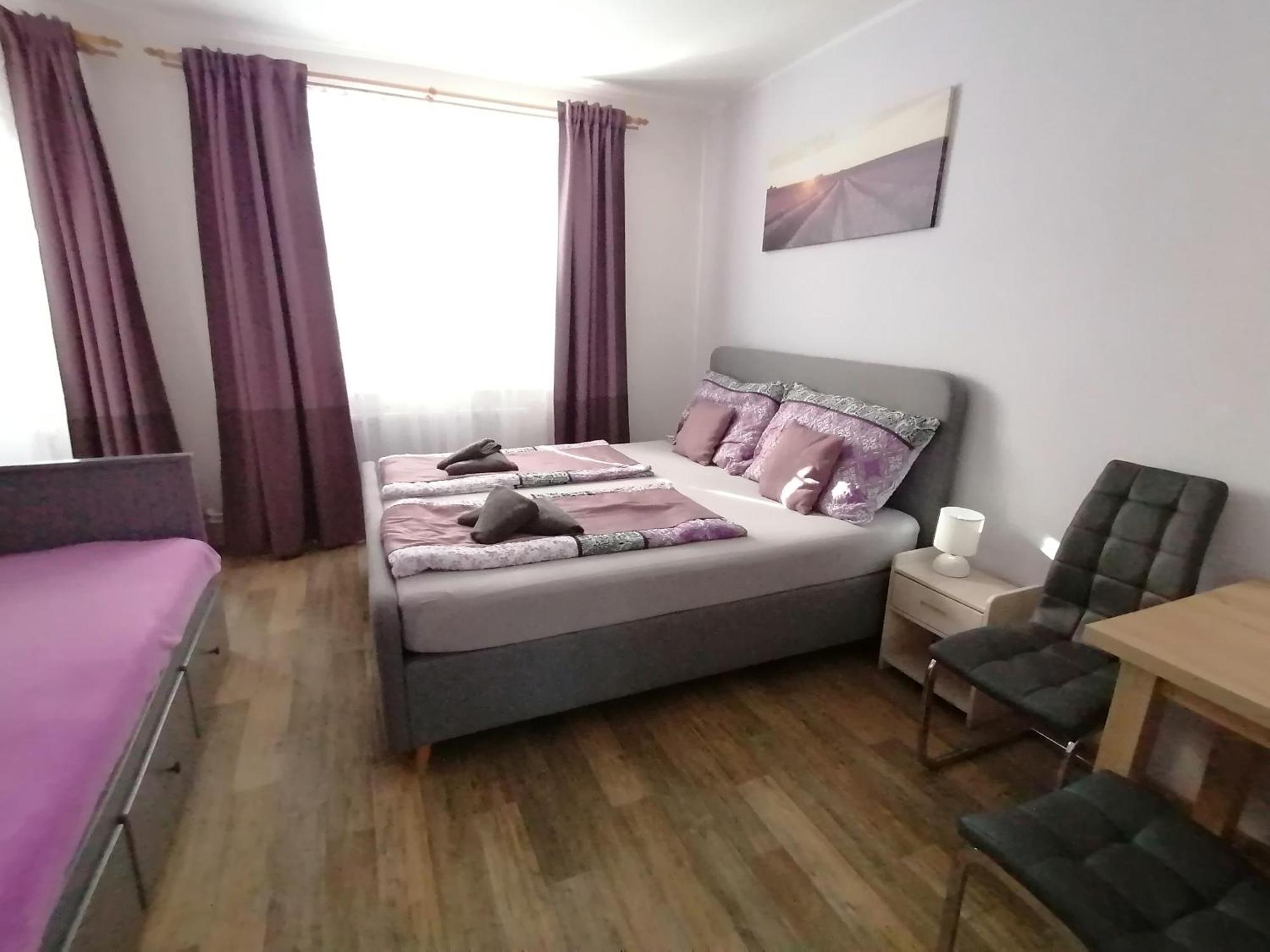 Ubytovani Na Spaciru Mikulov Esterno foto
